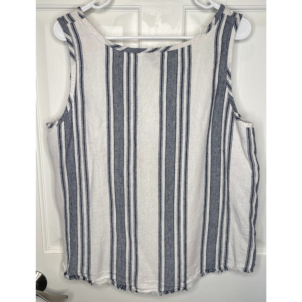 a.n.a Women's Sleeveless Stripe Button Side Tank Top Size 1X Lagenlook Coastal - Picture 4 of 9